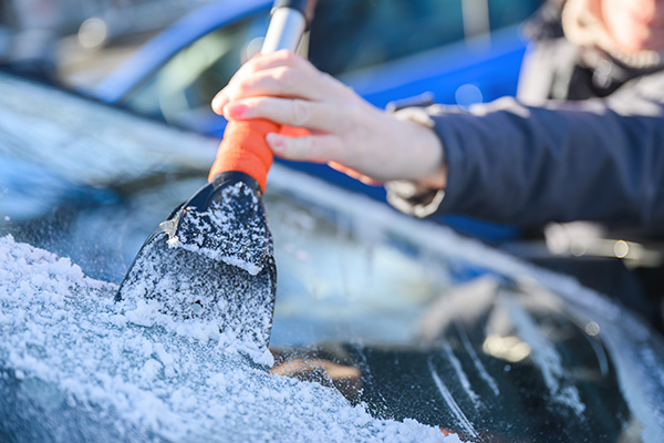 Why Does My Windshield Frost Up and How Can I Prevent It?